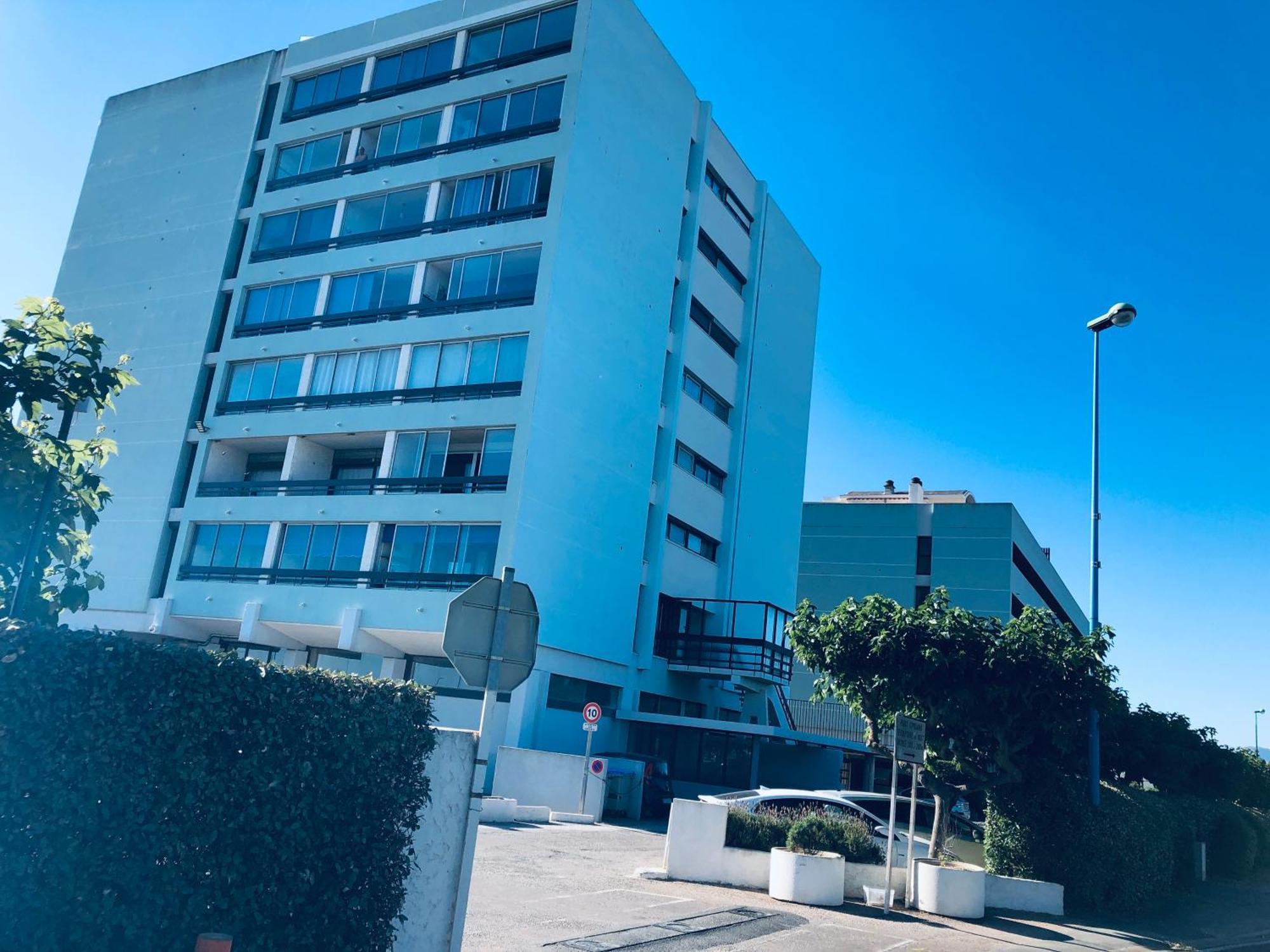 Sur La Plage, Vue Sur Mer, Spacieux T3 Au Calme Saint-Cyprien  Exterior foto